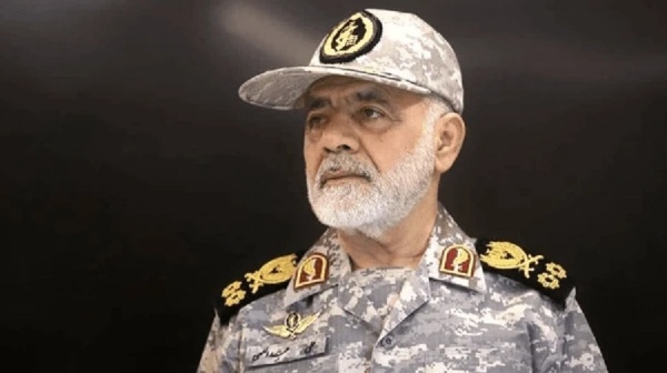 رئيس الأركان الإيراني لن نسمح بعودة السفن الحربية الأمريكية إلى الخليج الفارسي