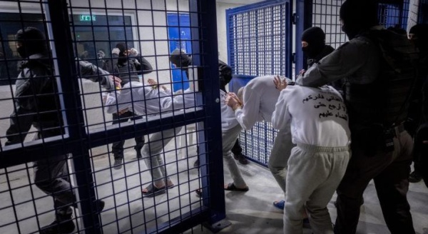 استشهاد 13 معتقلا فلسطينيا إداريا في سجون العدو الصهيوني منذ أكتوبر 2023 استشهاد 13 معتقلا فلسطينيا إداريا في سجون العدو الصهيوني منذ أكتوبر 2023