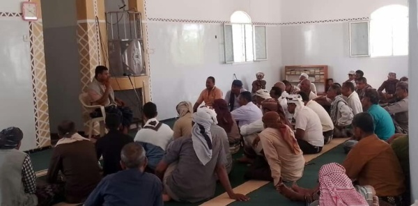 لقاء تحضيري في المنيرة بالحديدة استعدادا للوقفة القبلية المسلحة