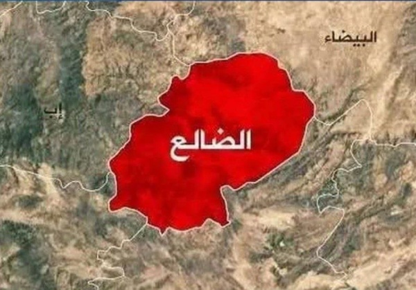 العدو السعودي يستهدف أحد خزانات المياه في الضالع العدو السعودي يستهدف أحد خزانات المياه في الضالع