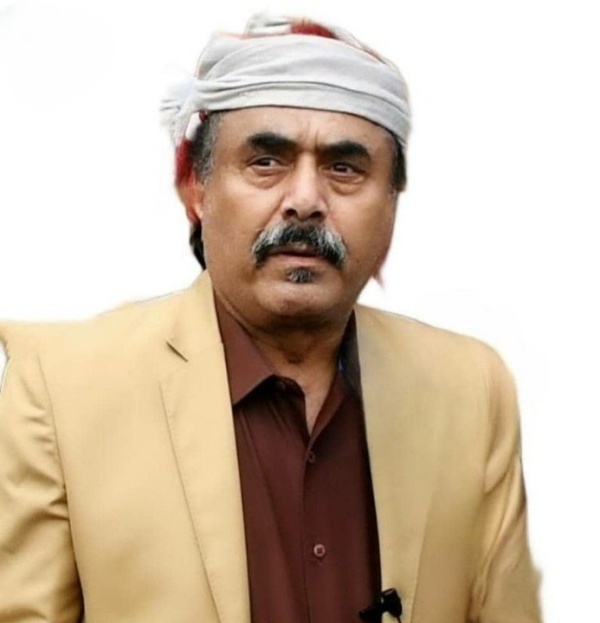 محافظ شبوة يدعو أبناء المحافظة إلى الابتعاد عن مواقع تحشيدات العدو السعودي محافظ شبوة يدعو أبناء المحافظة إلى الابتعاد عن مواقع تحشيدات العدو السعودي
