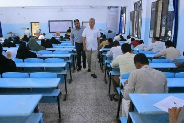 تدشين امتحانات المستوى الثاني في كلية الطب بجامعة الحديدة