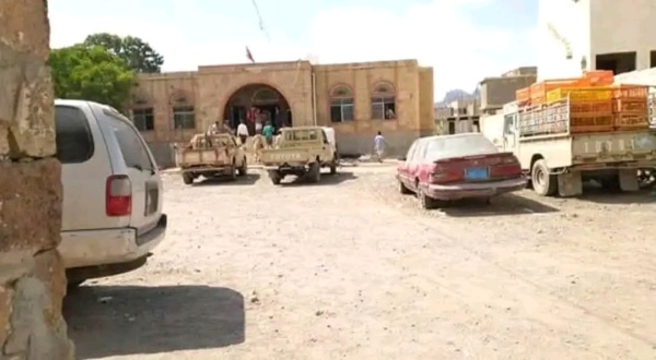 إدارة أمن لحج توضح موقفها من الشائعة المتداولة بحق أمن ردفان إدارة أمن لحج توضح موقفها من الشائعة المتداولة بحق أمن ردفان