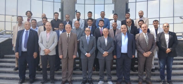 كوادر من أمن الطيران المدني يختتمون دورة تدريبية متخصصة في أمن تموين الطائرات بالقاهرة كوادر من أمن الطيران المدني يختتمون دورة تدريبية متخصصة في أمن تموين الطائرات بالقاهرة