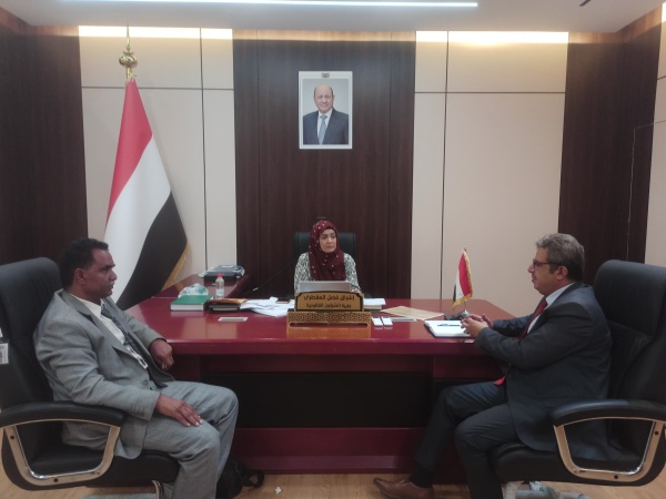 وزارة الشؤون القانونية وهيئة المواصفات تبحثان تعزيز الرقابة على الأسواق وحماية المستهلك وزارة الشؤون القانونية وهيئة المواصفات تبحثان تعزيز الرقابة على الأسواق وحماية المستهلك
