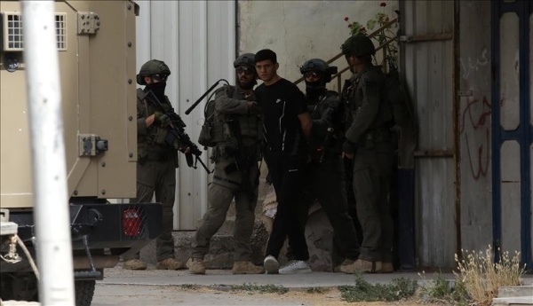 israeli forces arrest 600 palestinians in the west bank and jerusalem