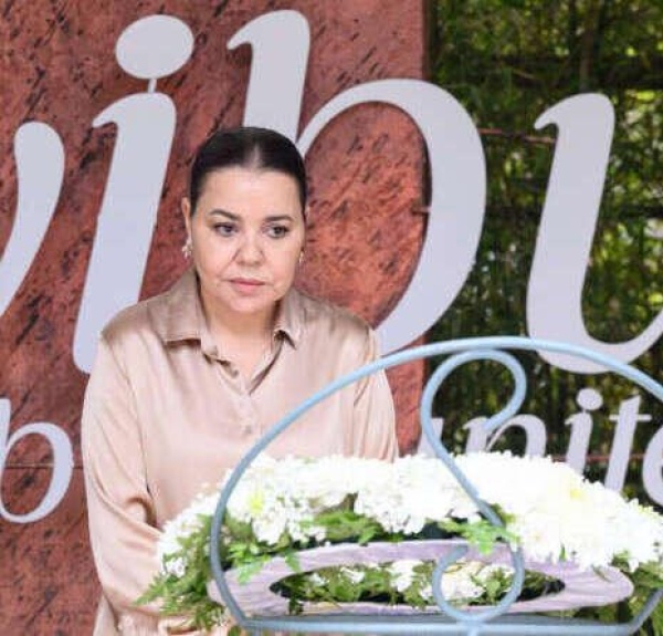 الأميرة للا أسماء تترحم على ضحايا الإبادة الجماعية في رواندا الأميرة للا أسماء تترحم على ضحايا الإبادة الجماعية في رواندا