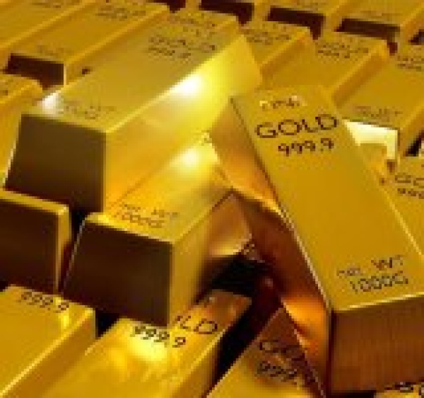 ضغط الفائدة الأمريكية يدفع الذهب نحو خسائر أسبوعية ضغط الفائدة الأمريكية يدفع الذهب نحو خسائر أسبوعية