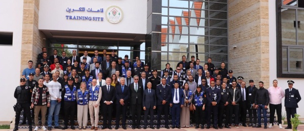 تمرين أمني مشترك بين مصالح الشرطة المغربية والألمانية لتبادل الخبرات في مجال تدبير مسارح الجريمة المعقدة تمرين أمني مشترك بين مصالح الشرطة المغربية والألمانية لتبادل الخبرات في مجال تدبير مسارح الجريمة المعقدة