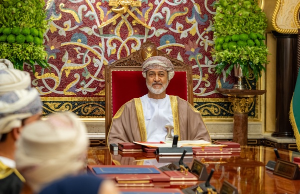 جلالة السلطان يوج ه بتعظيم الاستفادة من الاتفاقيات الدولية لدعم الاقتصاد الوطني جلالة السلطان يوج ه بتعظيم الاستفادة من الاتفاقيات الدولية لدعم الاقتصاد الوطني