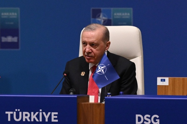 من الوطن الأزرق إلى القبة الفولاذية أردوغان يرسم ملامح تركيا الجديدة داخل الناتو من الوطن الأزرق إلى القبة الفولاذية أردوغان يرسم ملامح تركيا الجديدة داخل الناتو