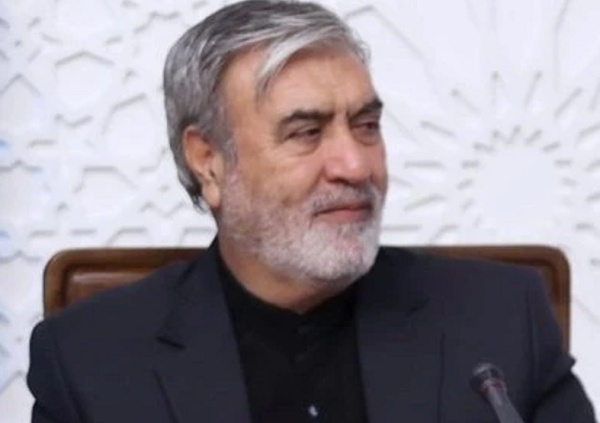إبراهيم عزيزي مضيق هرمز ليس ملكا لأحد والقرار بيد إيران إبراهيم عزيزي مضيق هرمز ليس ملكا لأحد والقرار بيد إيران