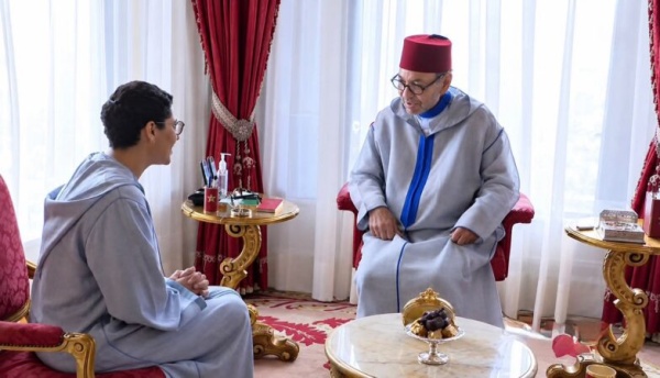 فاطمة الزهراء المنصوري من أول عمدة لمراكش إلى أول رئيسة حكومة فاطمة الزهراء المنصوري من أول عمدة لمراكش إلى أول رئيسة حكومة