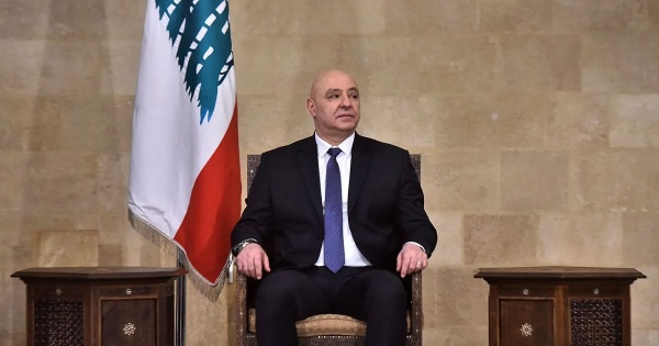 جوزيف عون رئيس الصدفة الذي فقد ظل ه جوزيف عون رئيس الصدفة الذي فقد ظل ه