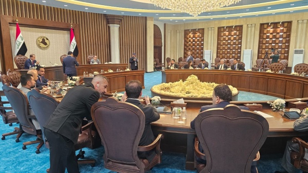وفد رفيع من الثروات الطبيعية يصل بغداد لبحث أزمة الوقود وإنصاف حصة إقليم كوردستان
