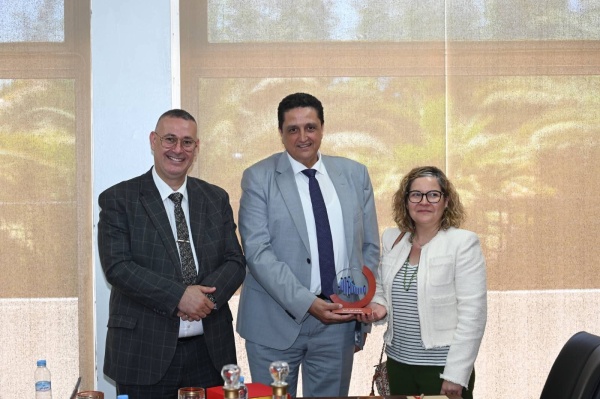 مجلس جهة طنجة تطوان الحسيمة يعزز شراكته مع إسبانيا لإطلاق مشروع اجتماعي لفائدة تلاميذ العالم القروي