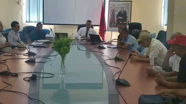 تاونات لقاء تواصلي يجمع المديرية الإقليمية بجمعيات أمهات وآباء التلاميذ استعدادا للدخول المدرسي