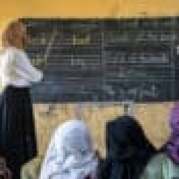 الخرطوم تؤجل بداية العام الدراسي إلى 18 أكتوبر الخرطوم تؤجل بداية العام الدراسي إلى 18 أكتوبر