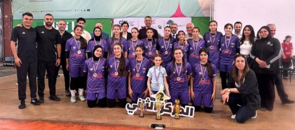 شركة المشروبات الوطنية ترعى بطولة فتيات كنعان لكرة القدم دعما لتمكين الفتيات وتعزيز حضورهن الرياضي شركة المشروبات الوطنية ترعى بطولة فتيات كنعان لكرة القدم دعما لتمكين الفتيات وتعزيز حضورهن الرياضي