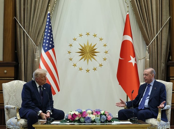 عين ترامب على أنقرة هل يتدخل أردوغان في حرب اليمن عين ترامب على أنقرة هل يتدخل أردوغان في حرب اليمن