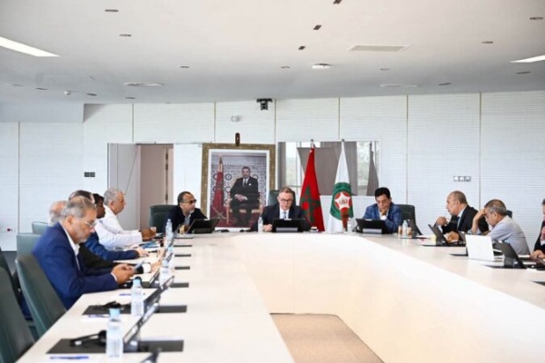 الجامعة تصادق على تأجيل مباريات الأندية عند استدعاء أكثر من ثلاثة لاعبين للمنتخب الجامعة تصادق على تأجيل مباريات الأندية عند استدعاء أكثر من ثلاثة لاعبين للمنتخب