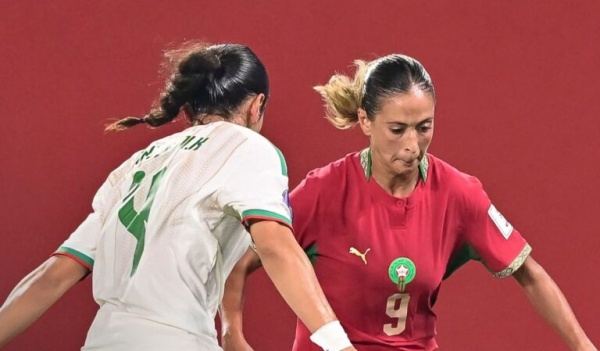 كأس أمم إفريقيا للسيدات المنتخب المغربي يفوز على نظيره الجزائري ويعزز حظوظه لبلوغ دور الربع كأس أمم إفريقيا للسيدات المنتخب المغربي يفوز على نظيره الجزائري ويعزز حظوظه لبلوغ دور الربع