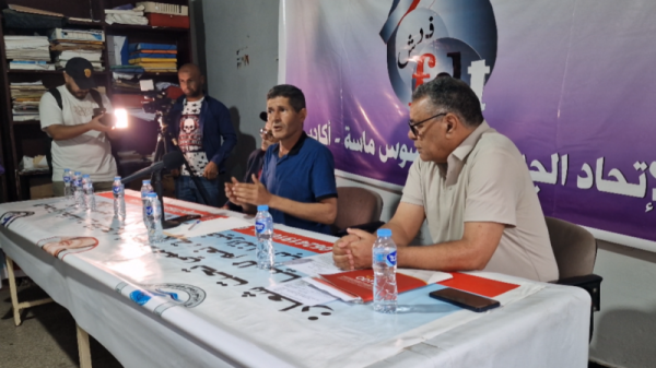 أكادير تراكم ديون الضمان الاجتماعي يفجر غضب سائقي سيارات الأجرة والمهنيون يهددون بالتصعيد فيديو