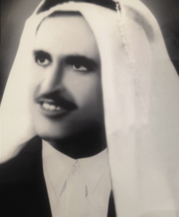 شكور أبو غزالة فلسطيني بدأ من مستودع صغير وصنع أول فصول نجاح مطاعم البيك شكور أبو غزالة فلسطيني بدأ من مستودع صغير وصنع أول فصول نجاح مطاعم البيك