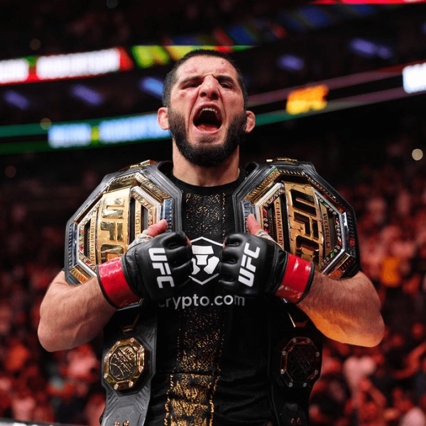 إسلام ماخاشيف يكتب التاريخ رقم قياسي جديد يضعه على عرش ufc