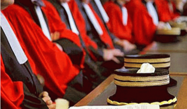 عاجل جمعية القضاة تفتح النار على وزارة العدل إيقاف القضاة عزل مقنع وباطل قانونيا عاجل جمعية القضاة تفتح النار على وزارة العدل إيقاف القضاة عزل مقنع وباطل قانونيا