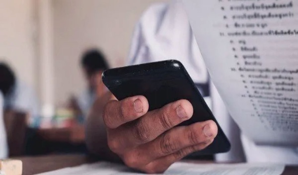 عاجل طرح خطة بديلة خبير يفجرها التشويش شل الاقتصاد ولم يمنع الغش في البكالوريا عاجل طرح خطة بديلة خبير يفجرها التشويش شل الاقتصاد ولم يمنع الغش في البكالوريا