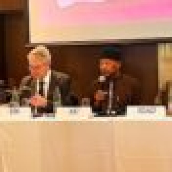 دول غربية وتكتلات قارية تدعم جهود الخماسية لإطلاق الحوار السوداني خلال أسابيع دول غربية وتكتلات قارية تدعم جهود الخماسية لإطلاق الحوار السوداني خلال أسابيع