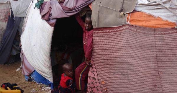 نصف الشعب بحاجة لمساعدة عاجلة أزمة الجفاف تهدد بمجاعة شاملة في الصومال