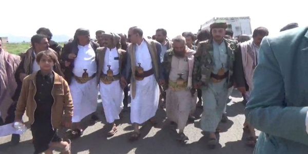 إب صلح قبلي ينهي قضية قتل في يريم بين آل مدفع وآل صلاح إب صلح قبلي ينهي قضية قتل في يريم بين آل مدفع وآل صلاح