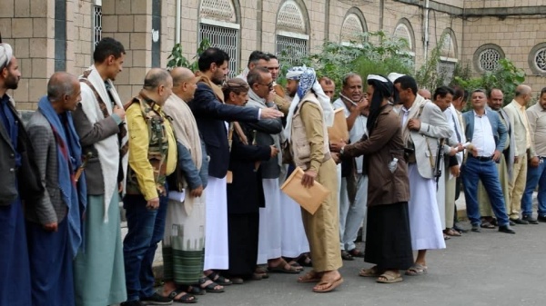 استقبال الأسرين المحررين الحارثي والعميسي في محافظة إب