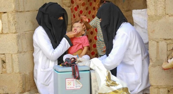 الصحة تدعو لتحييد اللقاحات وتحذر من اتساع فجوات المناعة بين الأطفال في اليمن الصحة تدعو لتحييد اللقاحات وتحذر من اتساع فجوات المناعة بين الأطفال في اليمن