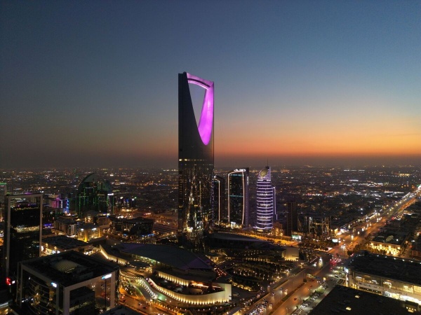 السعودية تدمير مسيرات حاولت استهداف منشآت نفطية في المنطقة الشرقية والرياض