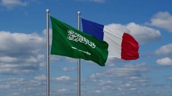 السعودية وفرنسا تجددان دعم مجلس القيادة الرئاسي وحماية حرية الملاحة السعودية وفرنسا تجددان دعم مجلس القيادة الرئاسي وحماية حرية الملاحة