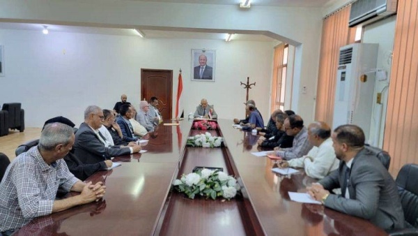 تعز توافق سياسي على توحيد الجهود وإسناد القوات المسلحة تعز توافق سياسي على توحيد الجهود وإسناد القوات المسلحة