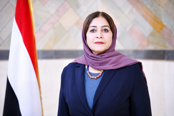 جميلة رجاء تحذر من مقاربة دولية تربط ملف الحوثيين بالتفاهمات مع إيران جميلة رجاء تحذر من مقاربة دولية تربط ملف الحوثيين بالتفاهمات مع إيران