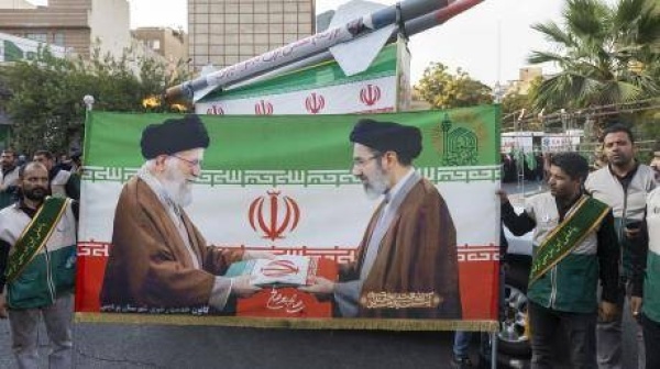 وول ستريت إيران جه زت خططا لحرب موس عة بمشاركة حلفائها وول ستريت إيران جه زت خططا لحرب موس عة بمشاركة حلفائها