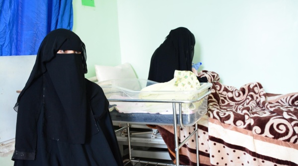 ثلاث أمهات يفقدن حياتهن يوميا في اليمن والصندوق الأممي يدعو لدعم عاجل ثلاث أمهات يفقدن حياتهن يوميا في اليمن والصندوق الأممي يدعو لدعم عاجل