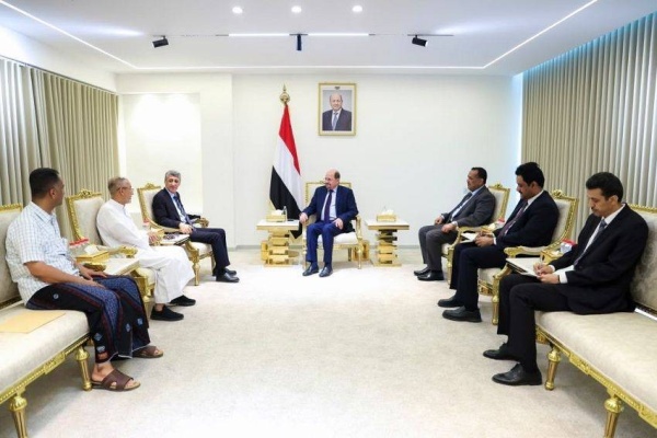 رئيس الوزراء القطاع الخاص شريك أساسي في التعافي الاقتصادي رئيس الوزراء القطاع الخاص شريك أساسي في التعافي الاقتصادي