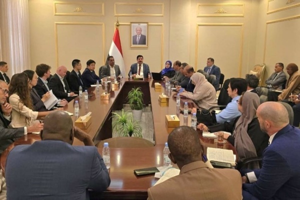 اللجنة الوطنية للتحقيق تطلع 23 سفيرا ودبلوماسيا على مستجدات حقوق الإنسان اللجنة الوطنية للتحقيق تطلع 23 سفيرا ودبلوماسيا على مستجدات حقوق الإنسان