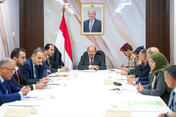 الحكومة تقر إجراءات لتعزيز الجاهزية وتنفيذ متطلبات التعبئة العامة الحكومة تقر إجراءات لتعزيز الجاهزية وتنفيذ متطلبات التعبئة العامة