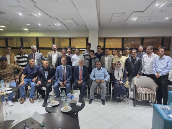 الملحقية الثقافية اليمنية بالمغرب تناقش أوضاع الطلاب بجامعة ابن طفيل الملحقية الثقافية اليمنية بالمغرب تناقش أوضاع الطلاب بجامعة ابن طفيل