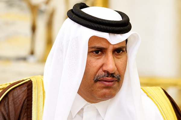 رئيس وزراء قطر الأسبق يحذر من خطر وجودي يهدد دول الخليج