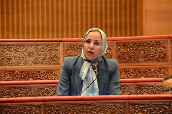 الكونفدرالية الديمقراطية للشغل بمجلس المستشارين تنتقد حرمانها من قاعة لعرض حصيلتها البرلمانية الكونفدرالية الديمقراطية للشغل بمجلس المستشارين تنتقد حرمانها من قاعة لعرض حصيلتها البرلمانية