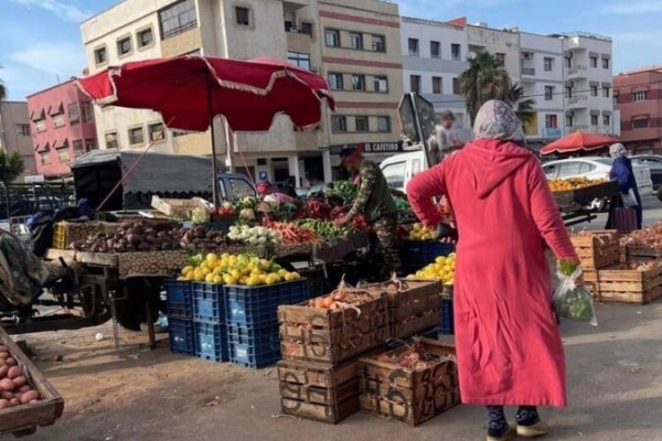 جمعية حقوق الإنسان ببرشيد تستنكر مطاردة الباعة الجائلين وتطالب بأسواق نموذجية جمعية حقوق الإنسان ببرشيد تستنكر مطاردة الباعة الجائلين وتطالب بأسواق نموذجية