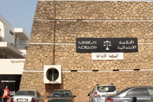 محكمة المحمدية تضع ملف المستثمرين الأمريكيين على طاولة الحسم والدفاع يصفه بـ إجرام مالي منظم يهز الأمن الاستثماري محكمة المحمدية تضع ملف المستثمرين الأمريكيين على طاولة الحسم والدفاع يصفه بـ إجرام مالي منظم يهز الأمن الاستثماري